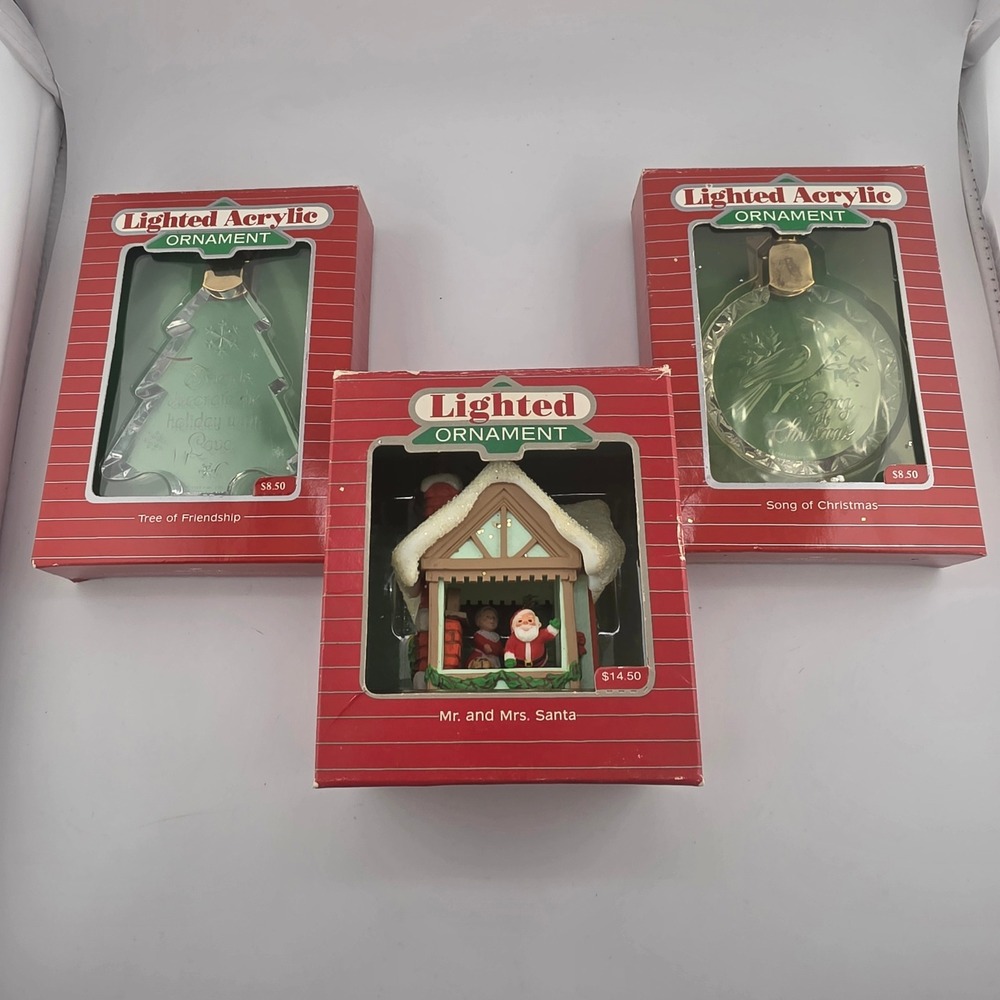 VTG Hallmark Holiday Magic Lighted Acrylic Christmas Ornaments Tree Song Santa